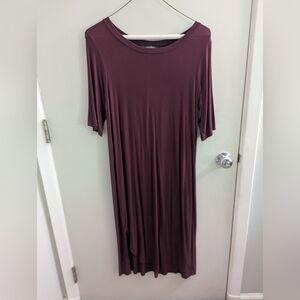 Caralase Med. Long Soft T-shirt Dress Burgundy Cozy Relaxed Aesthetic EUC